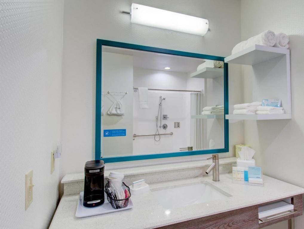Hampton Inn & Suites Boston/Stoughton Zewnętrze zdjęcie
